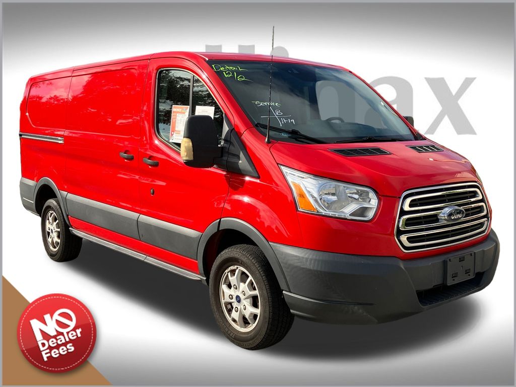 2016 Ford Transit Base's photo