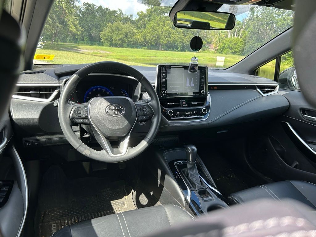Thumbnail: 2022 Toyota Corolla - 12