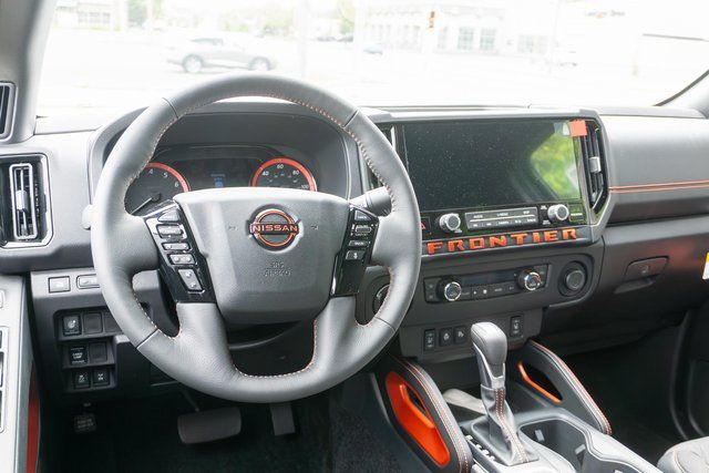 2026 Nissan Frontier PRO-4X - 9