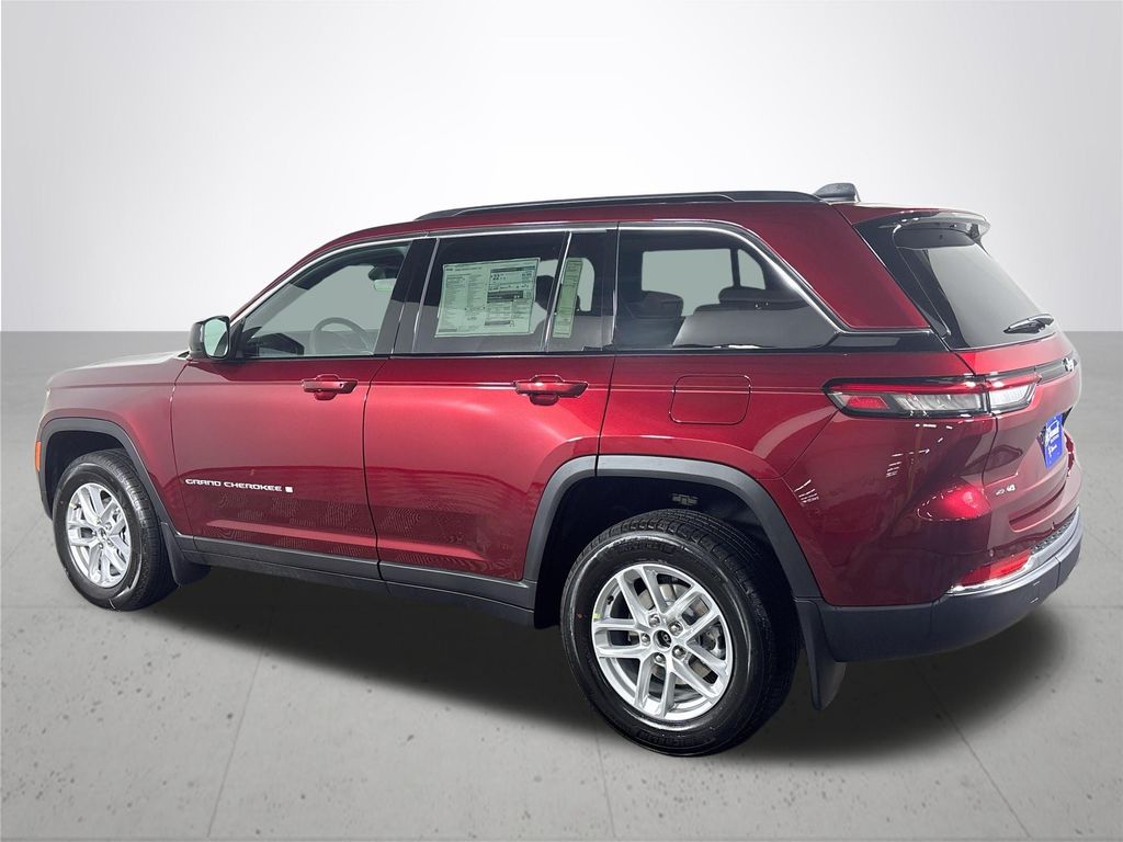 2025 Jeep Grand Cherokee Laredo X