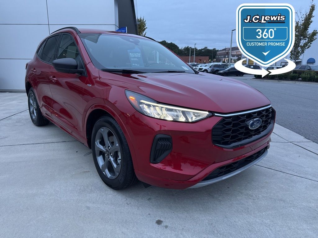 2023 Ford Escape