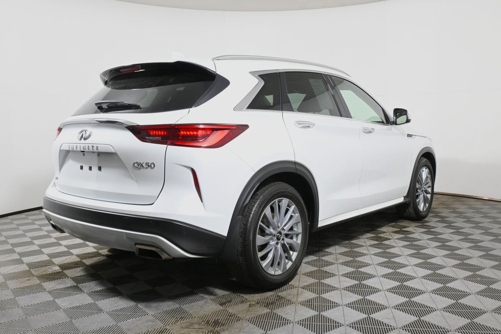 Thumbnail: 2023 INFINITI QX50 - 7