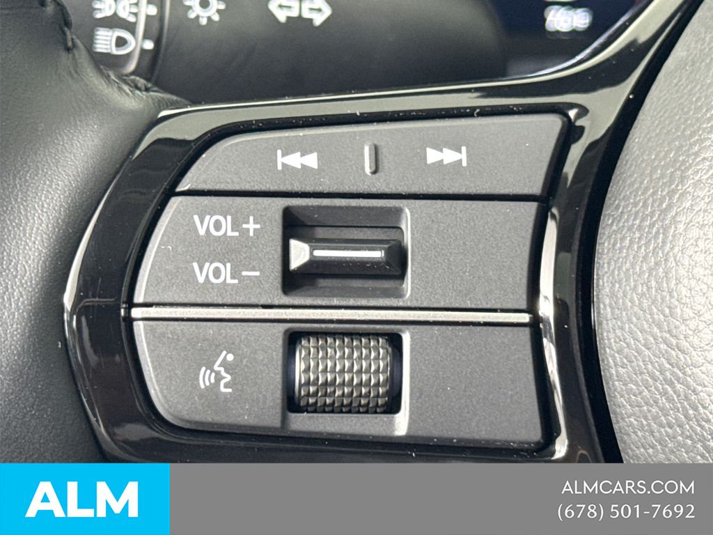 Used 2026 Gray Honda EX-L image 28