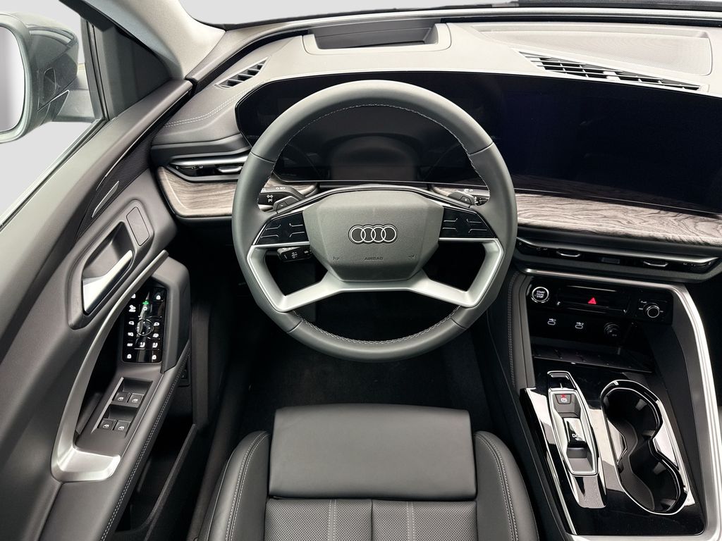 Thumbnail: 2025 Audi Q5 - 10
