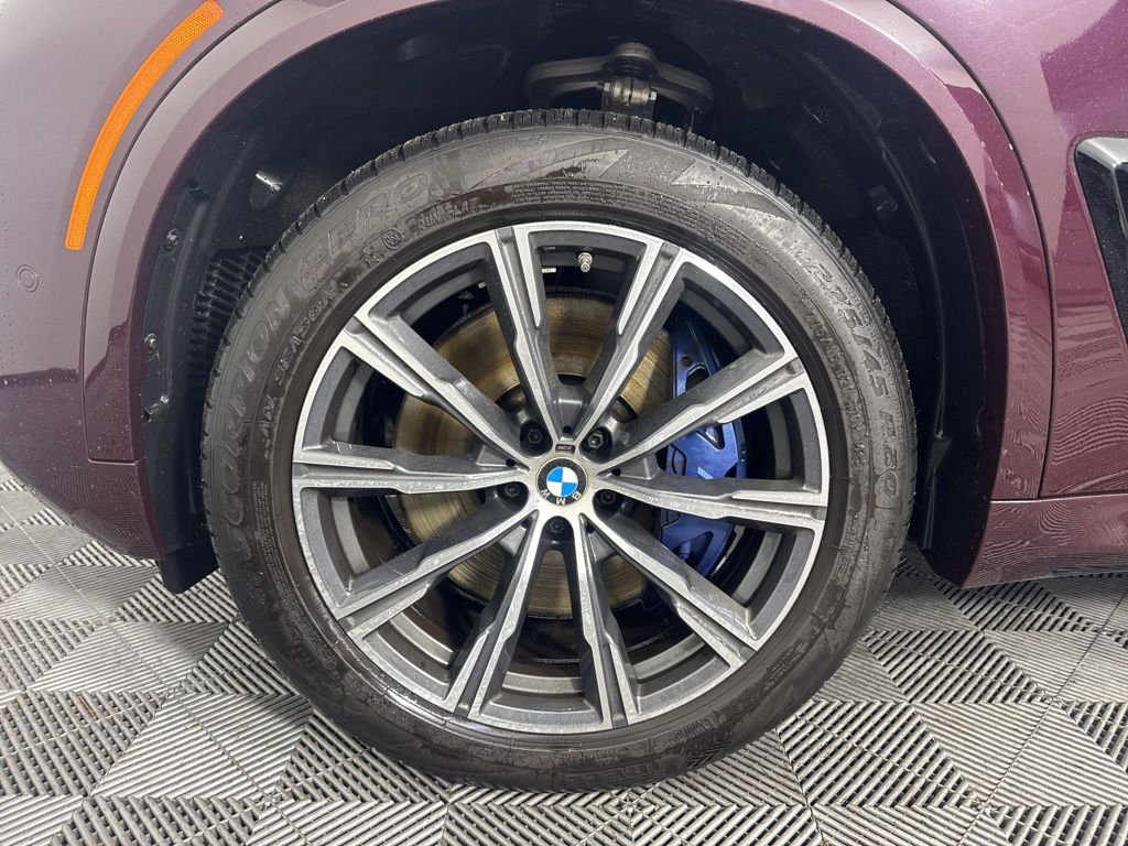 Thumbnail: 2024 BMW X5 - 9