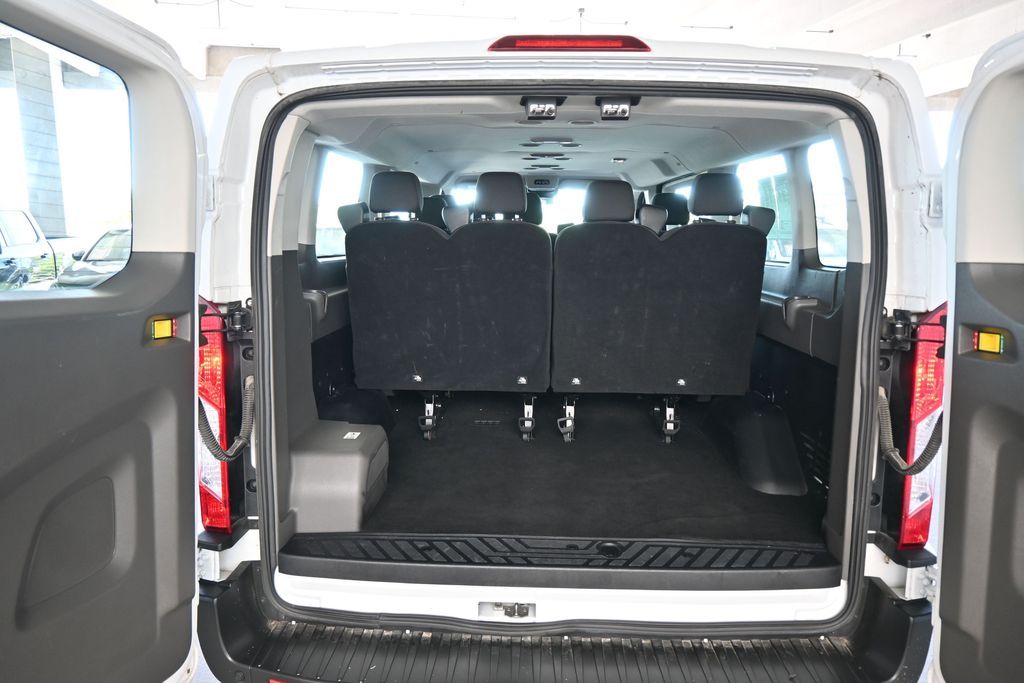 Used 2024 Oxford White Ford XLT image 45