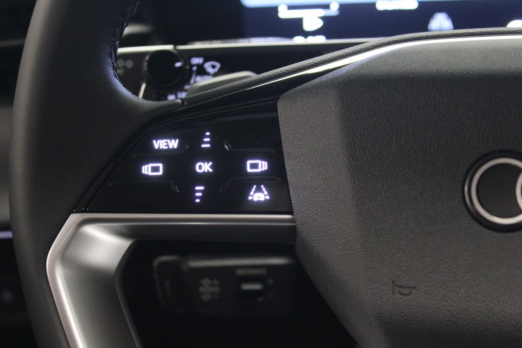 Thumbnail: 2026 Audi Q3 - 26