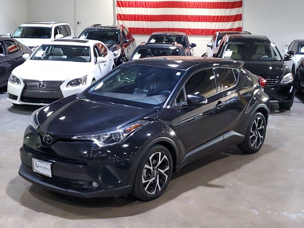 2019 Toyota C-HR Limited 38