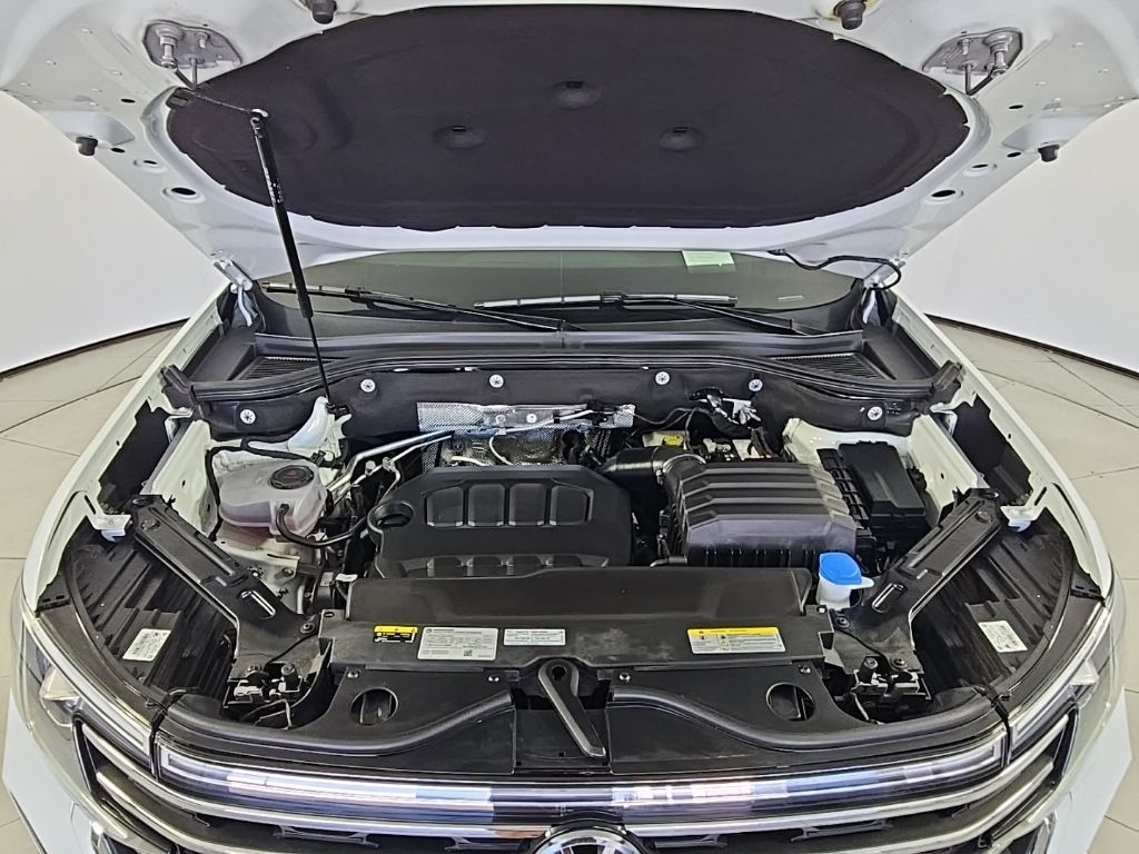 Thumbnail: 2025 Volkswagen Atlas - 6