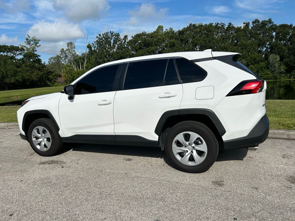 Thumbnail: 2024 Toyota RAV4 - 3