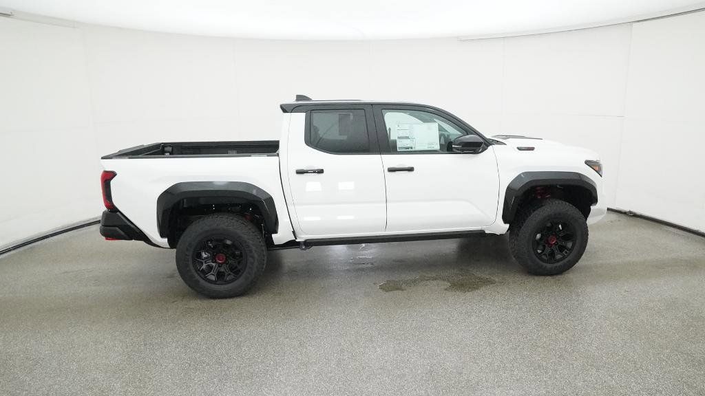 Thumbnail: 2025 Toyota Tacoma - 4