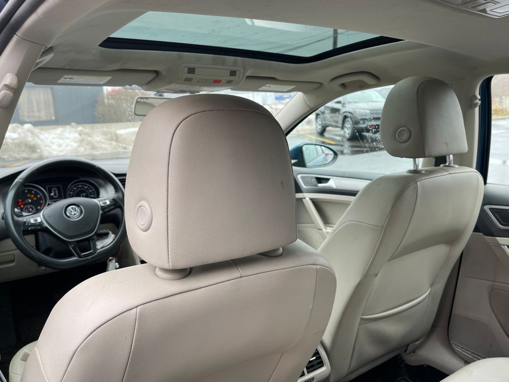 used 2015 Volkswagen Golf car, priced at $9,900