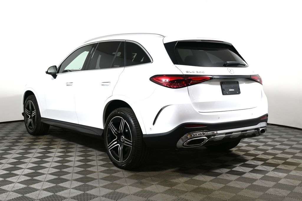 Thumbnail: 2026 Mercedes-Benz GLC - 5