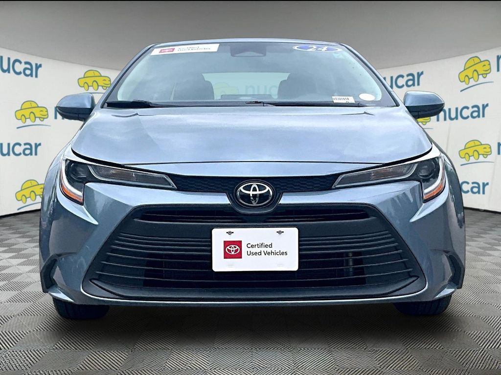 2024 Toyota Corolla — photo 2