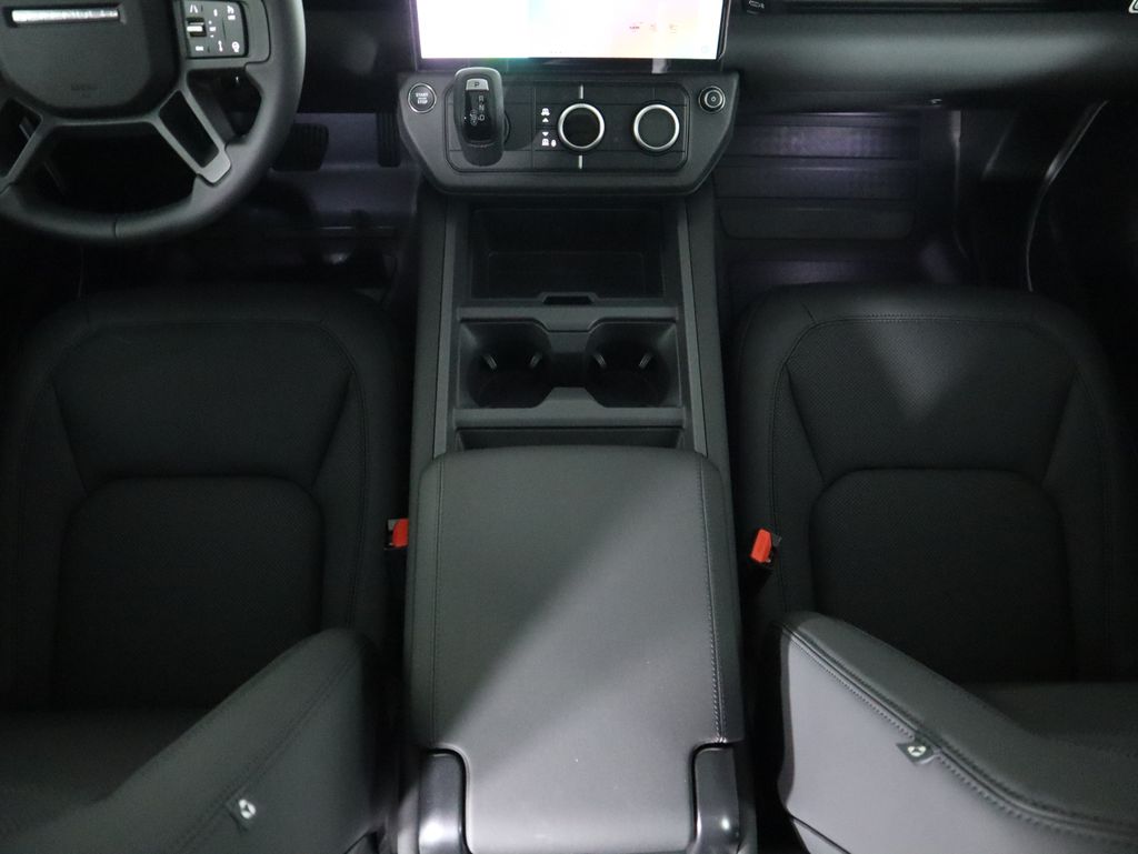 Thumbnail: 2026 Land Rover Defender - 18