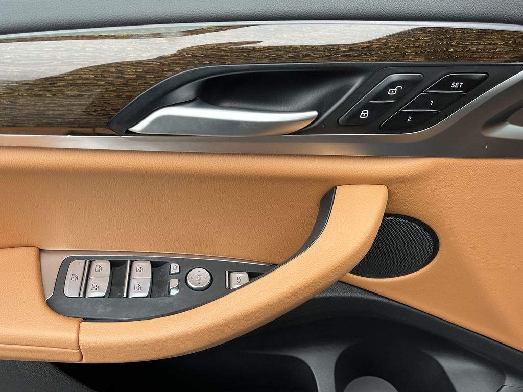 Thumbnail: 2023 BMW X3 - 13