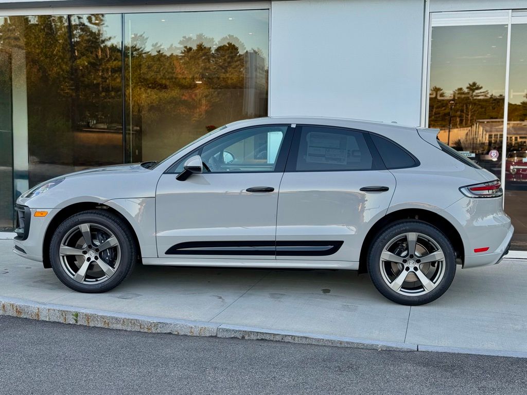 Used 2026  Porsche  image 2