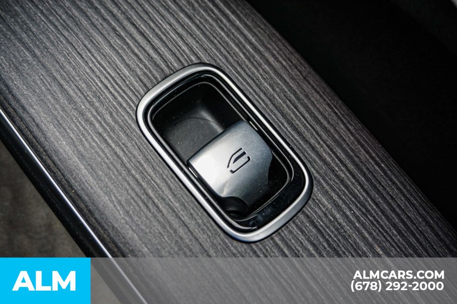 Used 2024 Black Mercedes-Benz 450 image 59