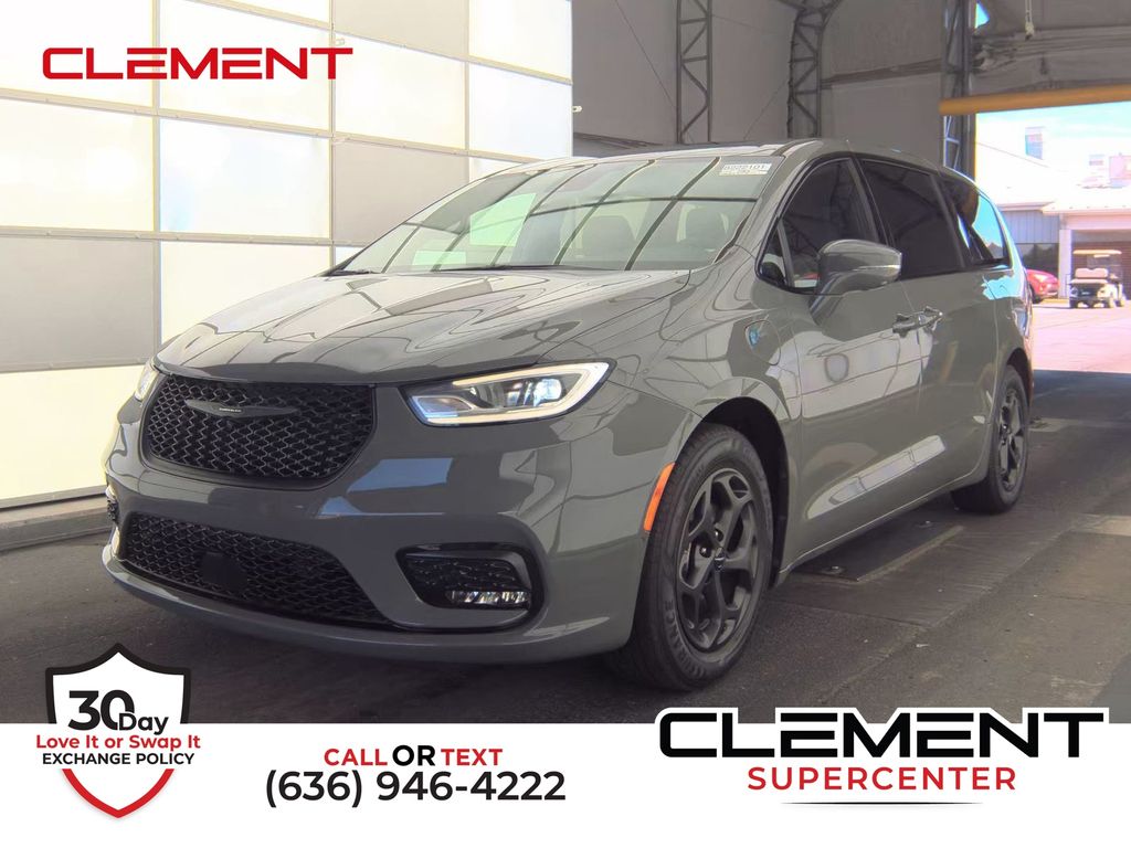 Ceramic Gray Clearcoat 2022 Chrysler Pacifica Hybrid Limited FWD Minivan Front-Wheel Drive Continuously Variable Transmission