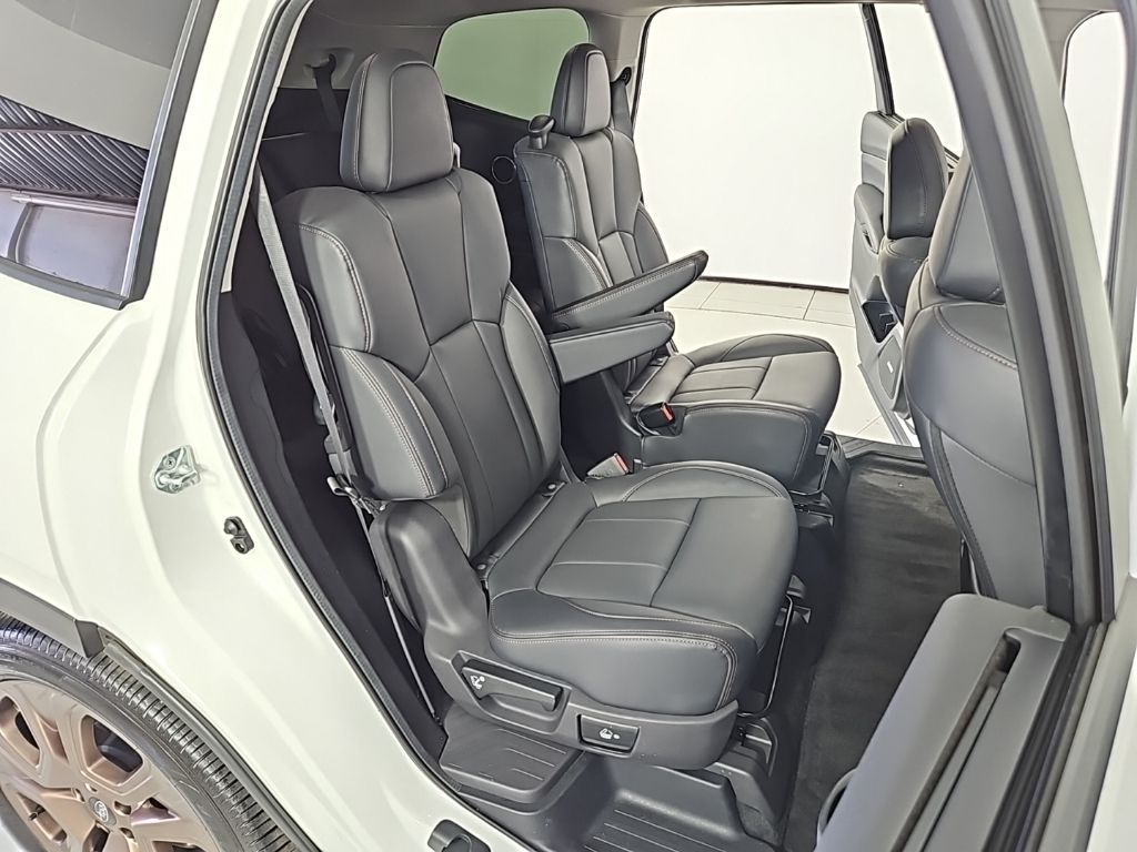 Thumbnail: 2025 Subaru Ascent - 21