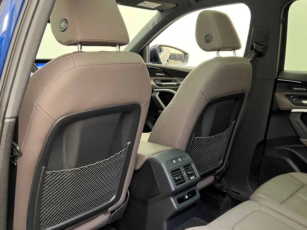 Thumbnail: 2025 Audi Q5 - 25