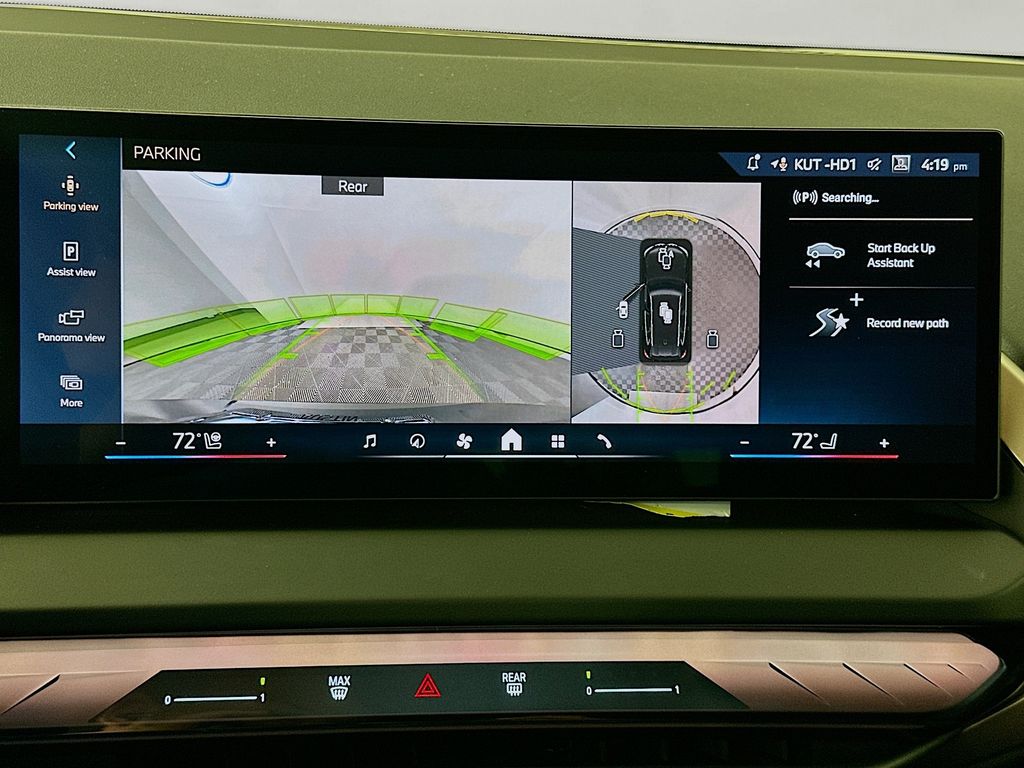 Thumbnail: 2025 BMW X3 - 13