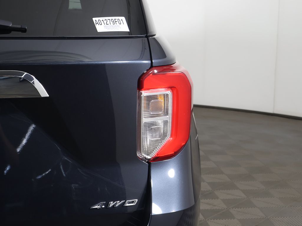 Used 2024 Blue Ford XLT image 15
