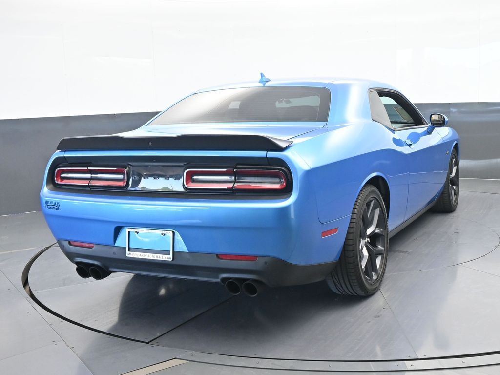 Used 2023 B5 Blue Pearlcoat Dodge R/T image 5