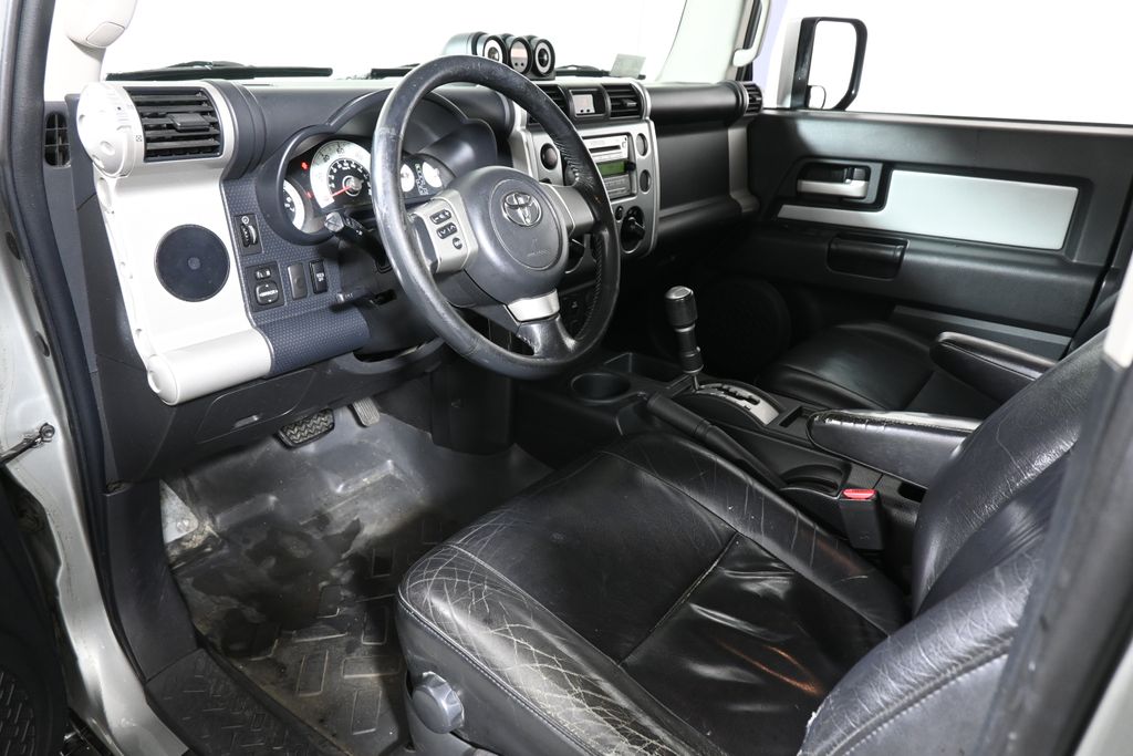 2009 Toyota FJ Cruiser Base 4
