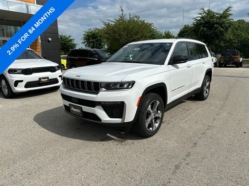 Bright White Clearcoat 2026 Jeep Grand Cherokee L SUV / Crossover Four-Wheel Drive 8-Speed Automatic