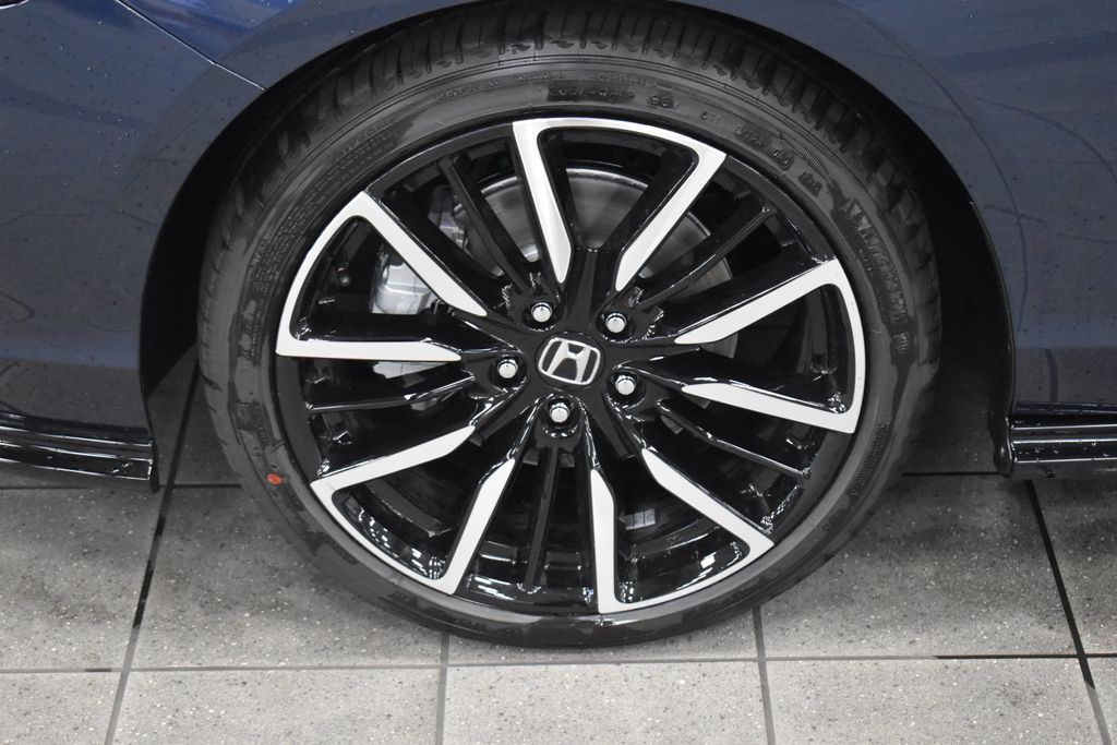 Thumbnail: 2025 Honda Accord - 7