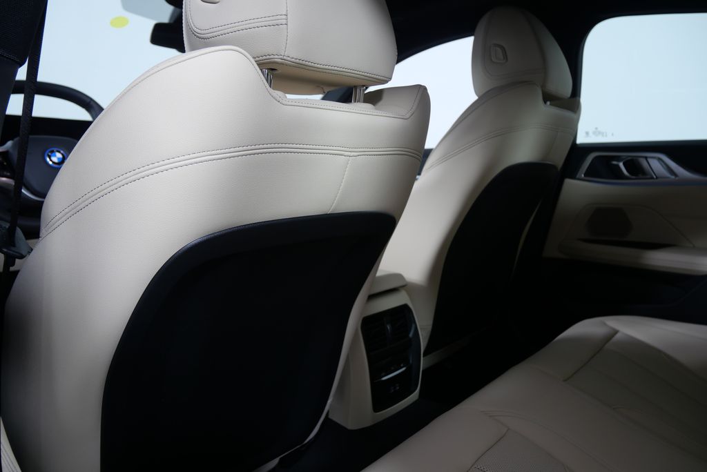 2025 BMW i4 eDrive40 16