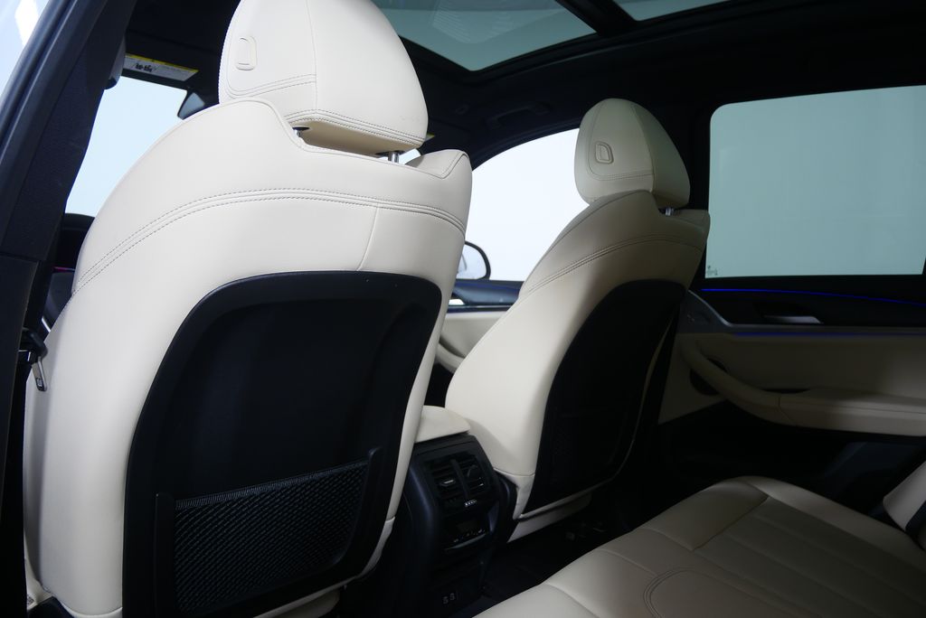 Thumbnail: 2023 BMW X3 - 18