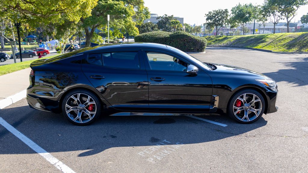 Used 2018 Kia Stinger GT2 4D Sedan