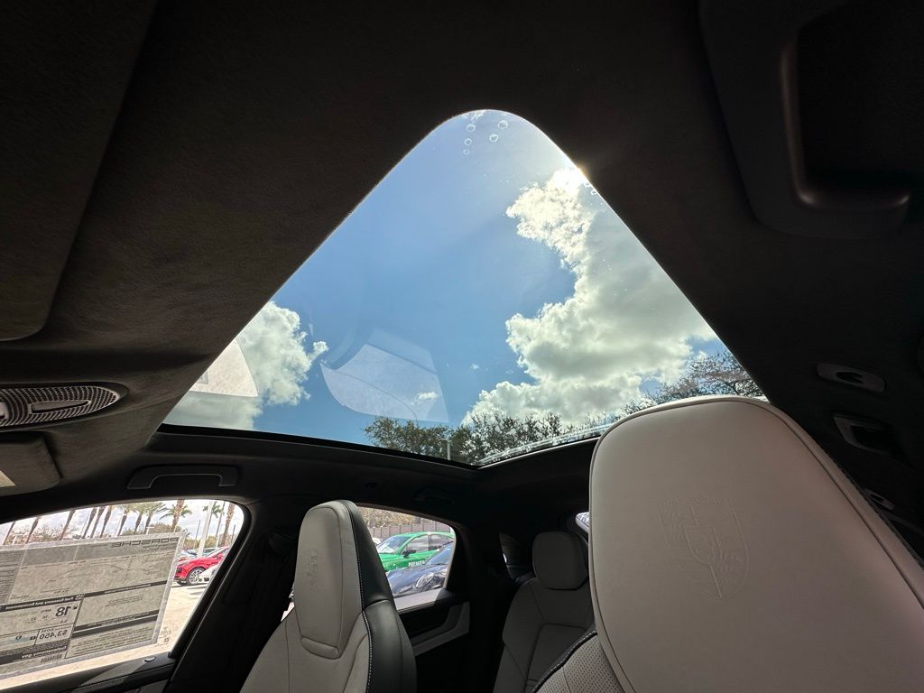 Thumbnail: 2026 Porsche  - 26