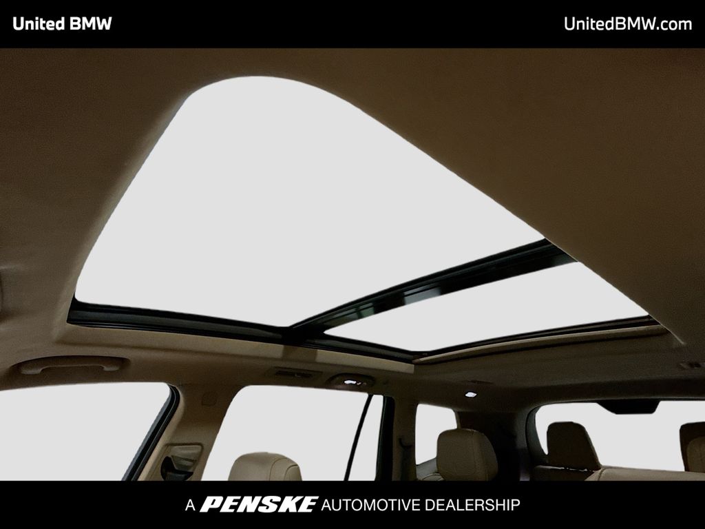 Thumbnail: 2020 Cadillac XT6 - 12