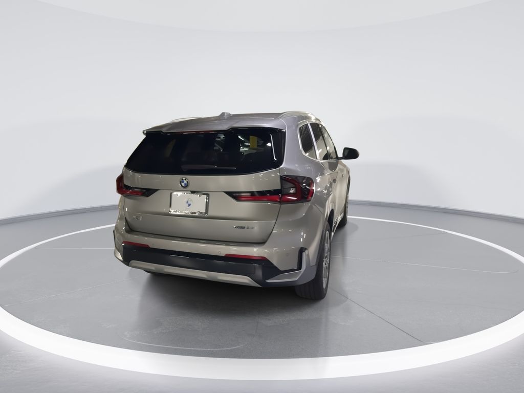 Thumbnail: 2026 BMW X1 - 7