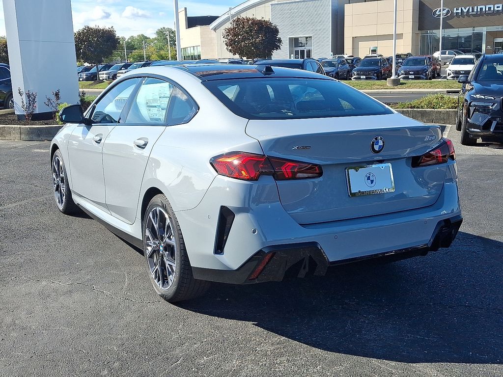 Thumbnail: 2026 BMW 2 Series - 3