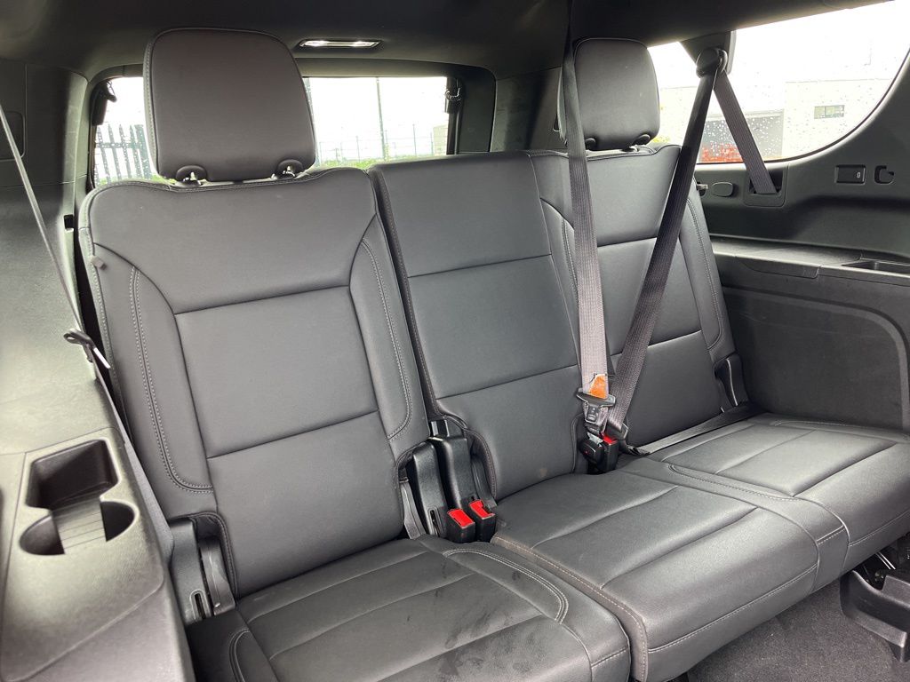 Thumbnail: 2022 Chevrolet Suburban - 28