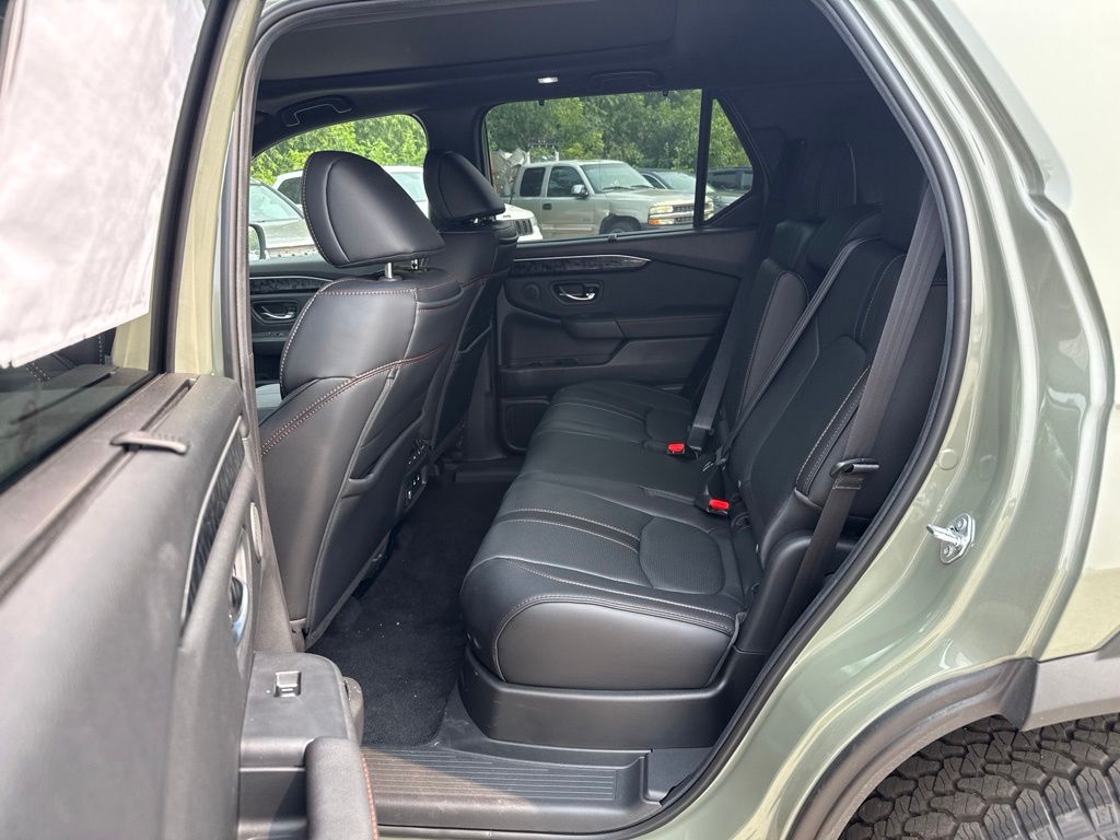 Certified Used 2026  Honda TrailSport Elite image 10