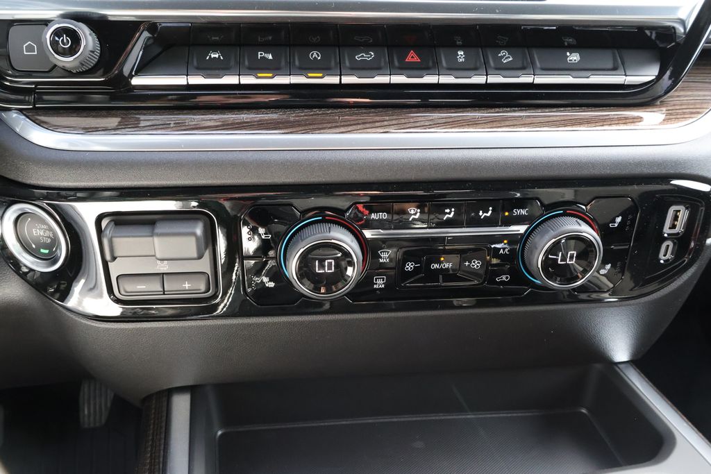 Thumbnail: 2026 Chevrolet Silverado 1500 - 28