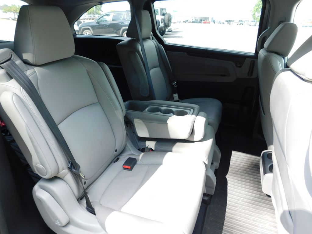 Thumbnail: 2020 Honda Odyssey - 6