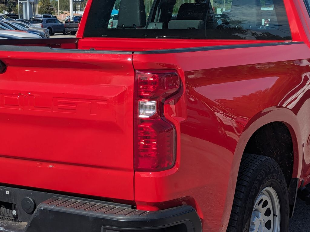 used 2025 Chevrolet Silverado 1500 car, priced at $38,991