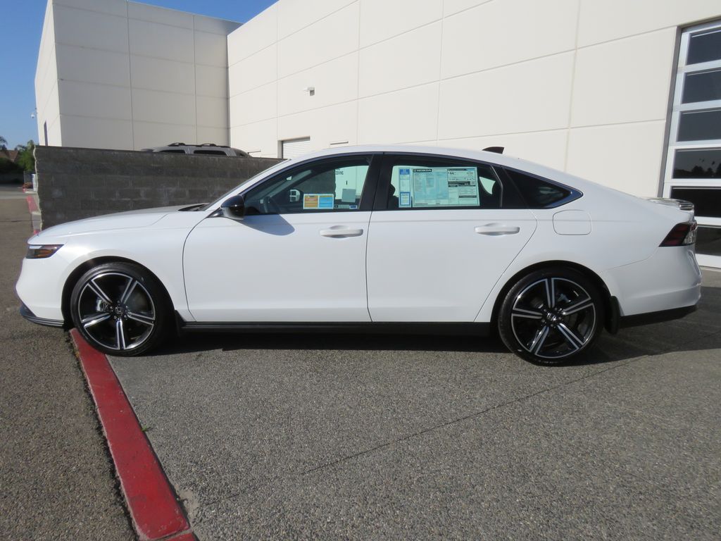 Thumbnail: 2025 Honda Accord - 8