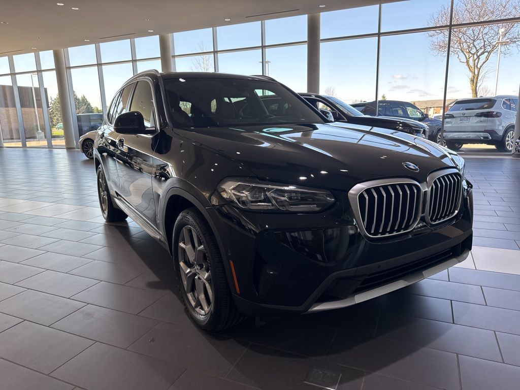 Thumbnail: 2024 BMW X3 - 3