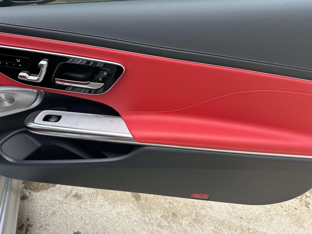 Thumbnail: 2026 Mercedes-Benz CLE - 10