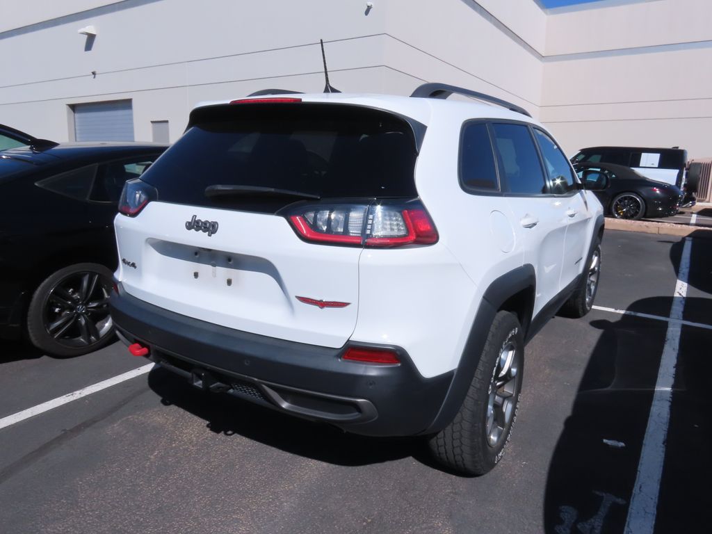 Thumbnail: 2019 Jeep Cherokee - 3