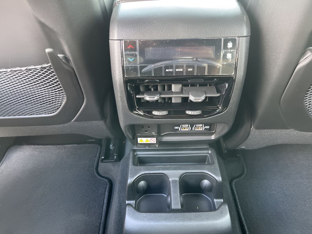 New Car 2025 Jeep Grand Cherokee L  For Sale Under $40,000 In Austin, Texas