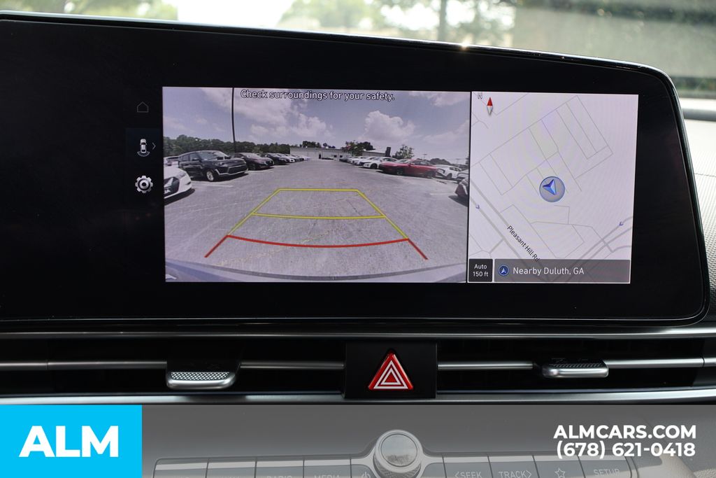 Used 2024 Gray Hyundai SEL image 33