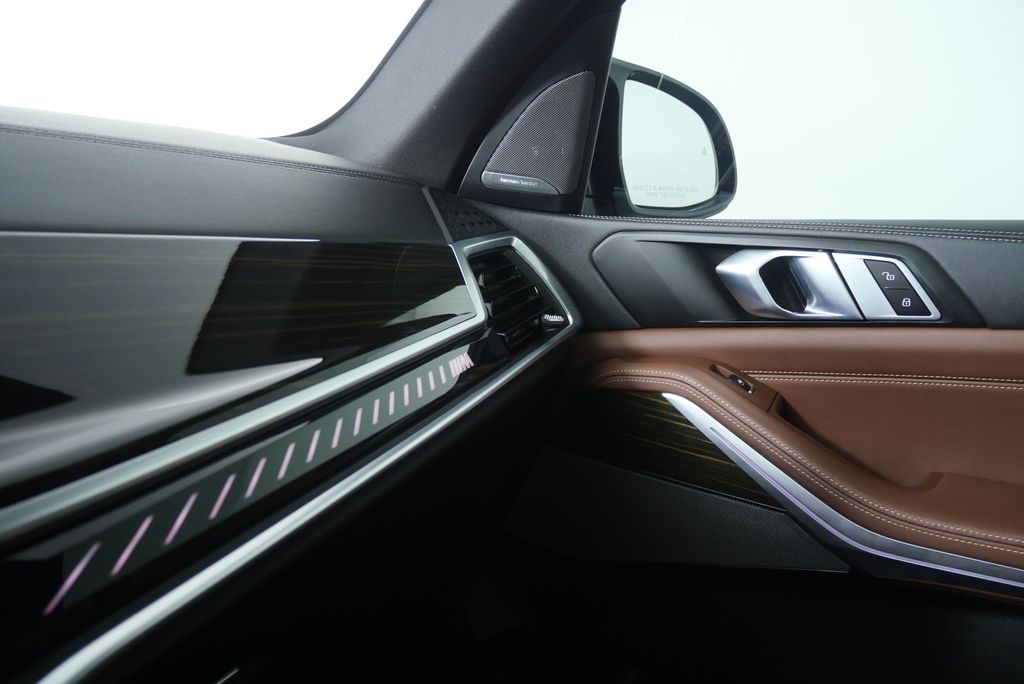 Thumbnail: 2024 BMW X5 - 28